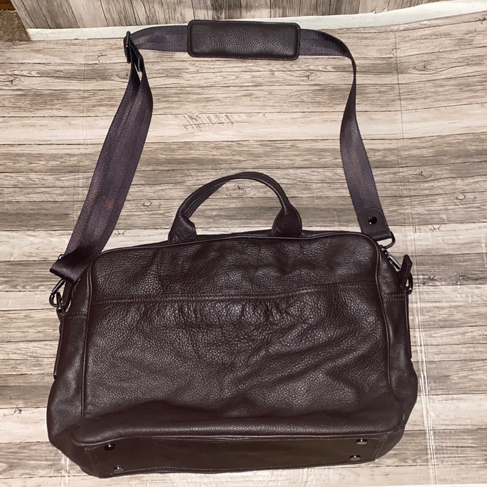 Leather banana republic laptop bag